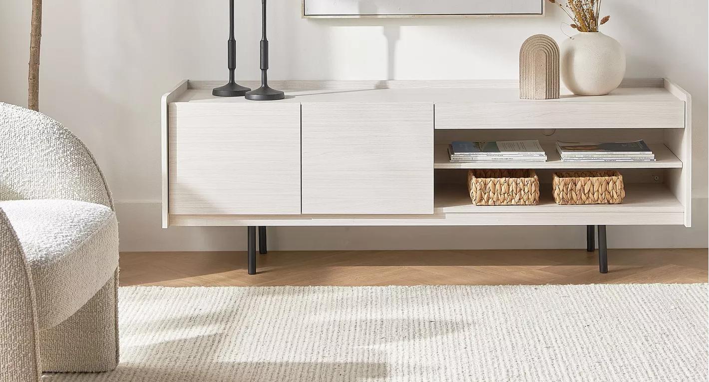 Hometios Furniture - TV Stand